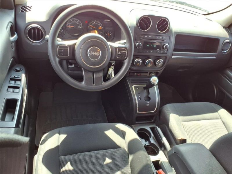 2015 Jeep Patriot Sport photo 14