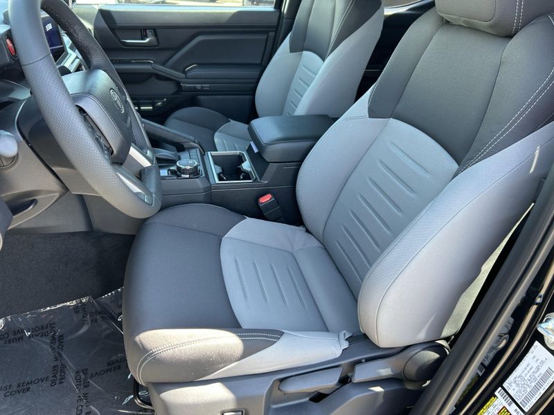 New 2025 Toyota Tacoma TRD SportImage 15