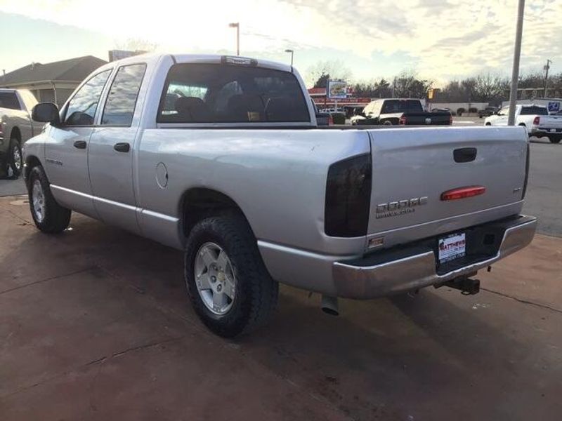 2004 Dodge Ram 1500 SLTImage 3