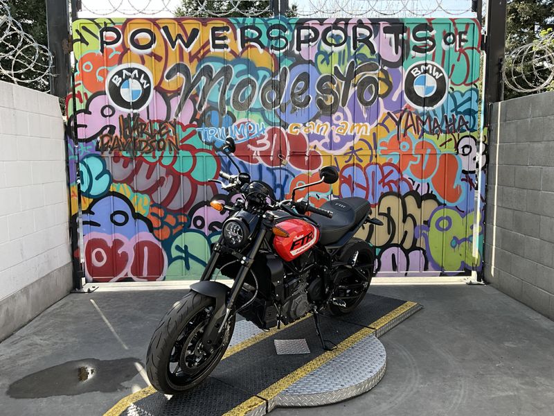 Used 2024 Indian Motorcycle FTR Base Image 1