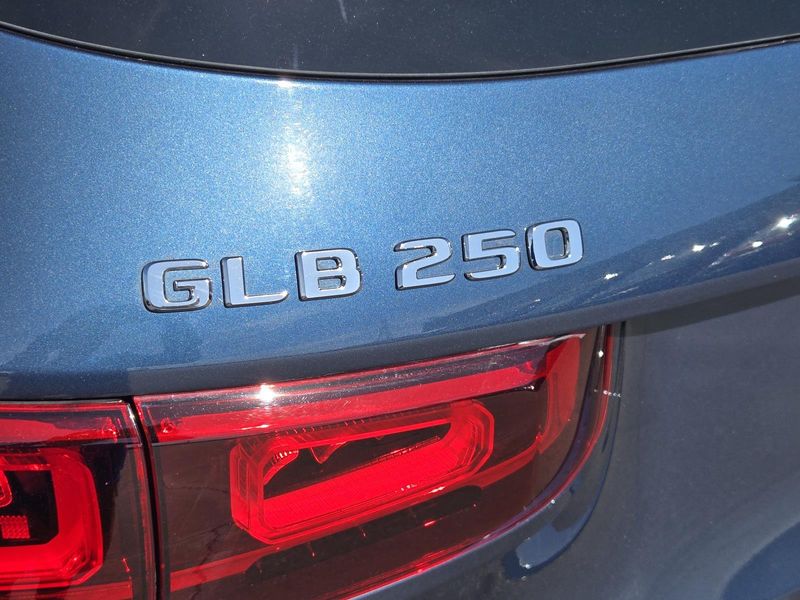 Used 2021 Mercedes-Benz GLB 250 SUV