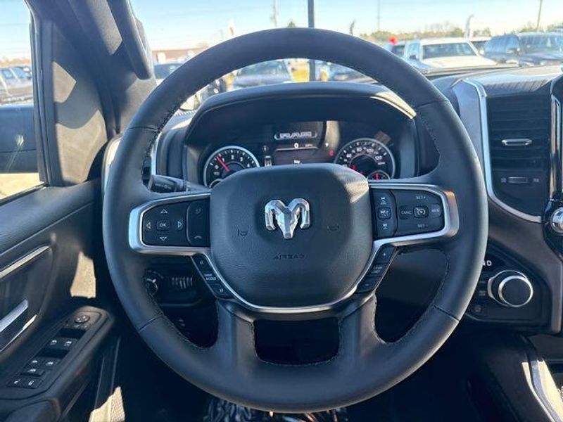 2026 RAM 1500 Big Horn Crew Cab 4x4 5'7' Box