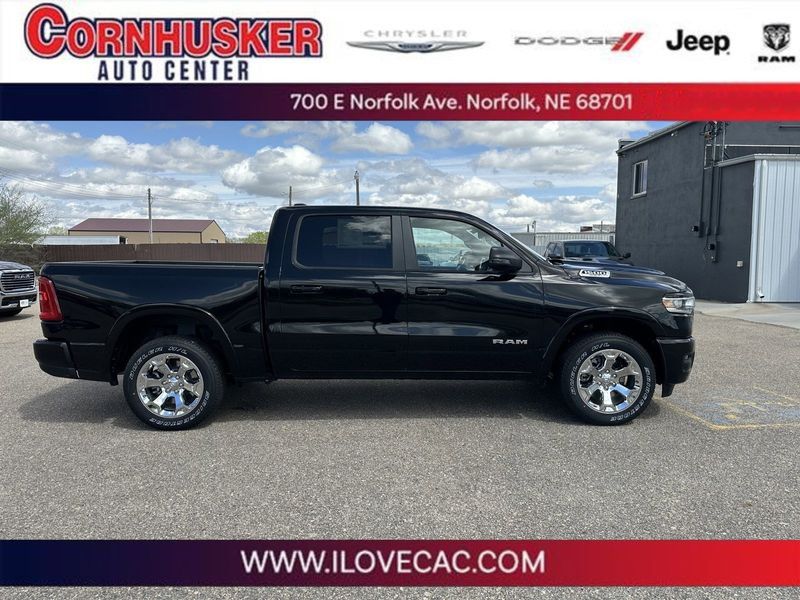 2025 RAM 1500 Big Horn Crew Cab 4x4 5