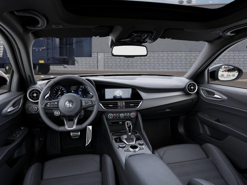 New 2026 Alfa Romeo GiuliaImage 8