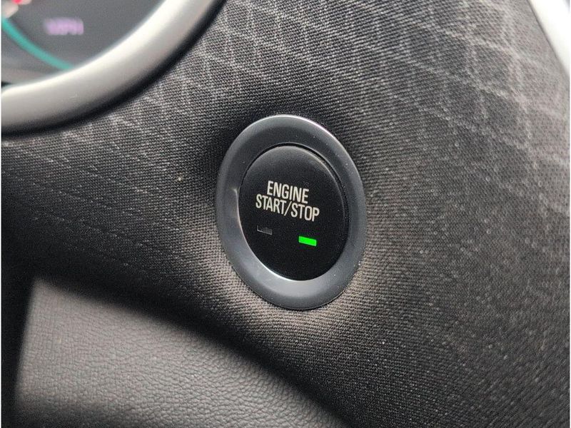 Used 2023 Chevrolet Malibu LTImage 18