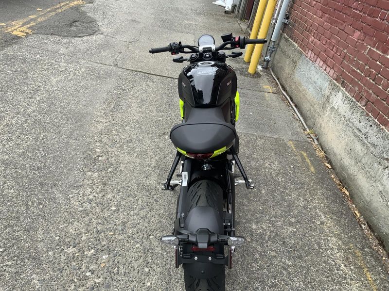 2024 Triumph TRIDENT 660