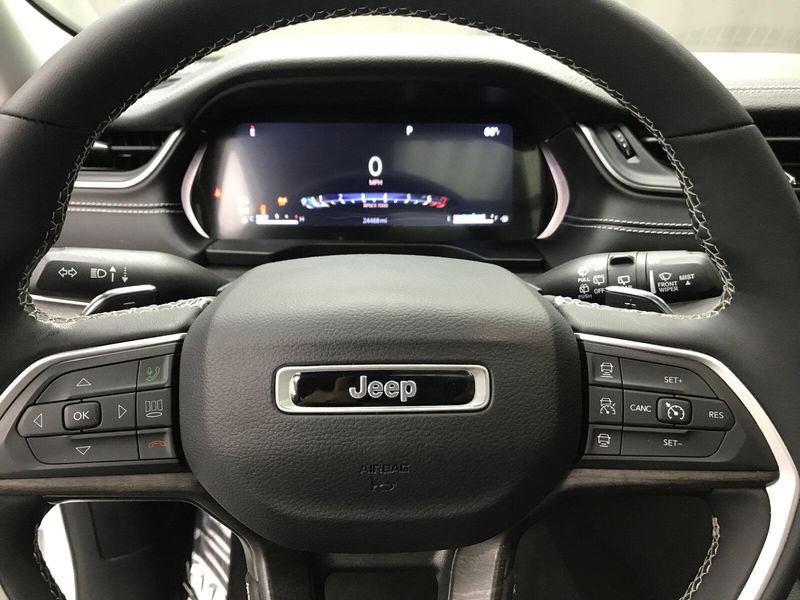 2023 Jeep Grand Cherokee LimitedImage 7