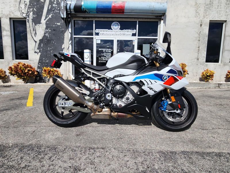 2026 BMW S 1000 RRImage 11