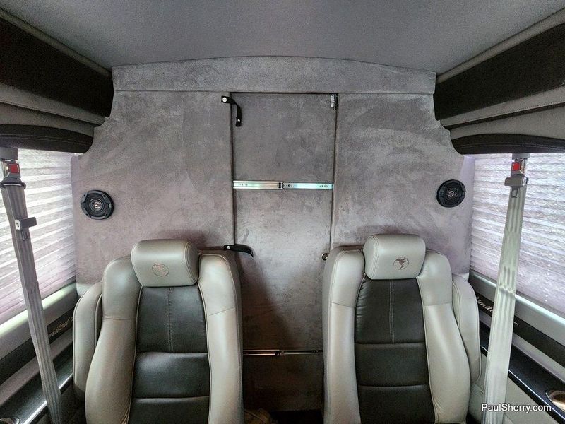 2018 Ford Transit-250 Image 40