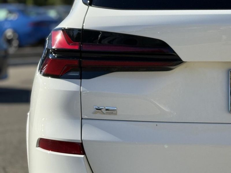 Used 2025 BMW X5 M60iImage 15