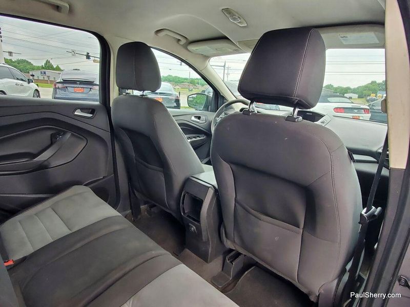 2013 Ford Escape SEImage 20