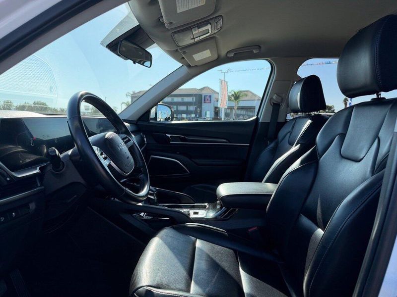 Used 2024 Kia Telluride SImage 11