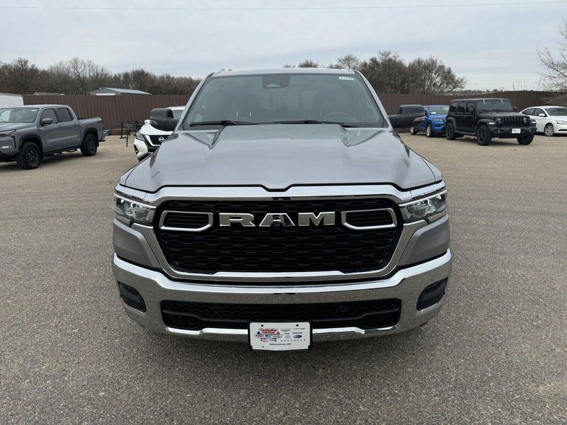 2025 RAM 1500 Big HornImage 3