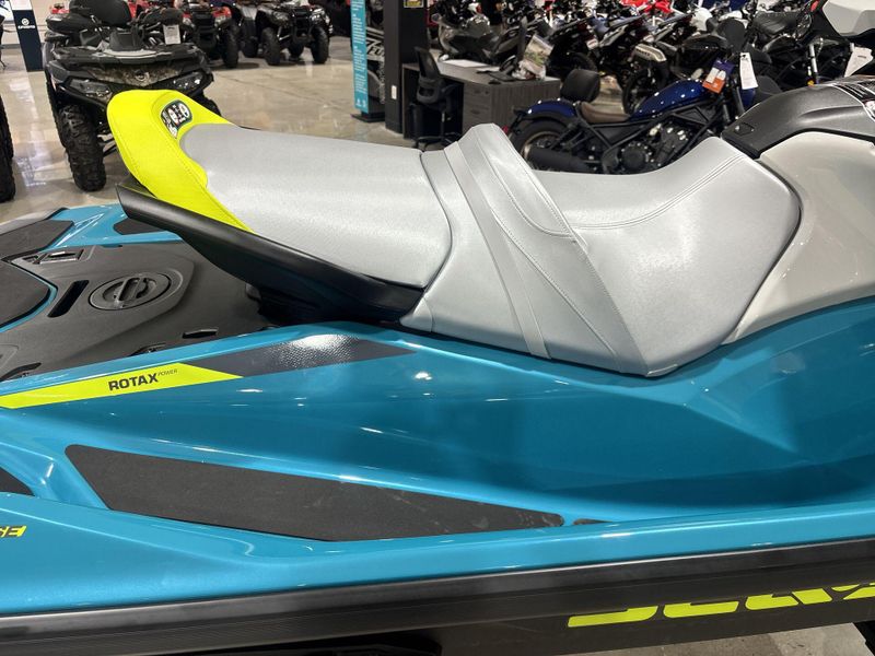 New 2026 Sea-Doo GTI SE 170 (SOUND SYSTEM) Image 19