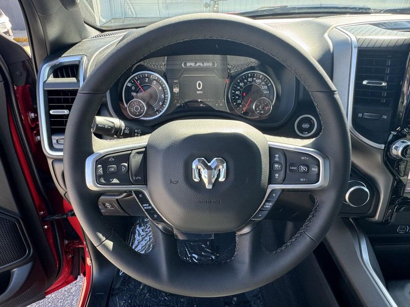 2025 RAM 1500 Big HornImage 18