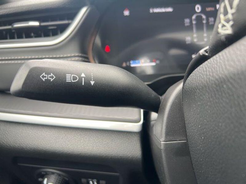 2025 Jeep Grand Cherokee L Altitude X 4x4