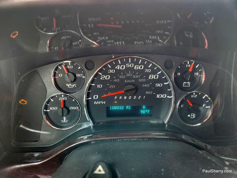 2011 Chevrolet Express 1500 Image 33