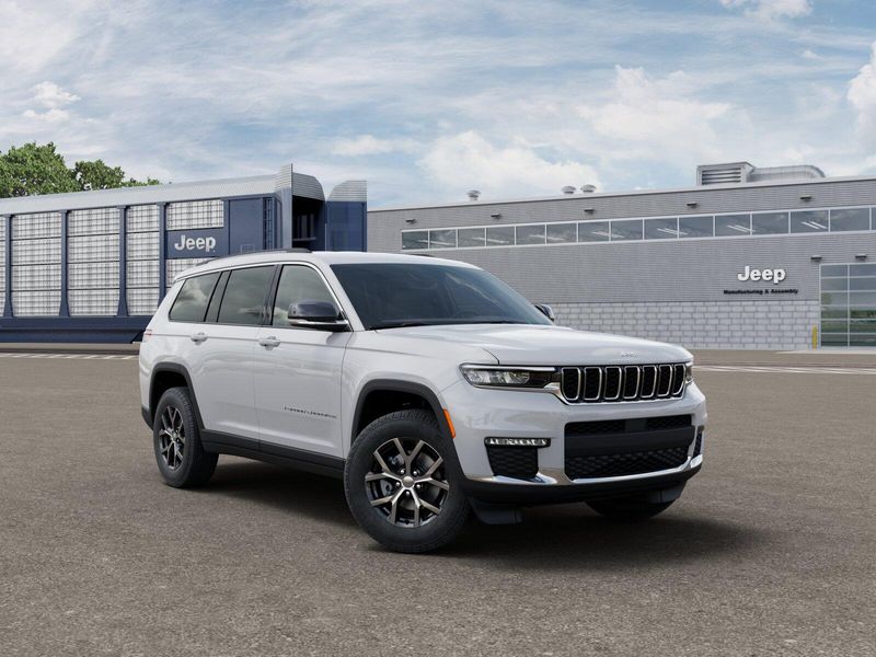 New 2025 Jeep Grand Cherokee L Limited 4x4Image 41