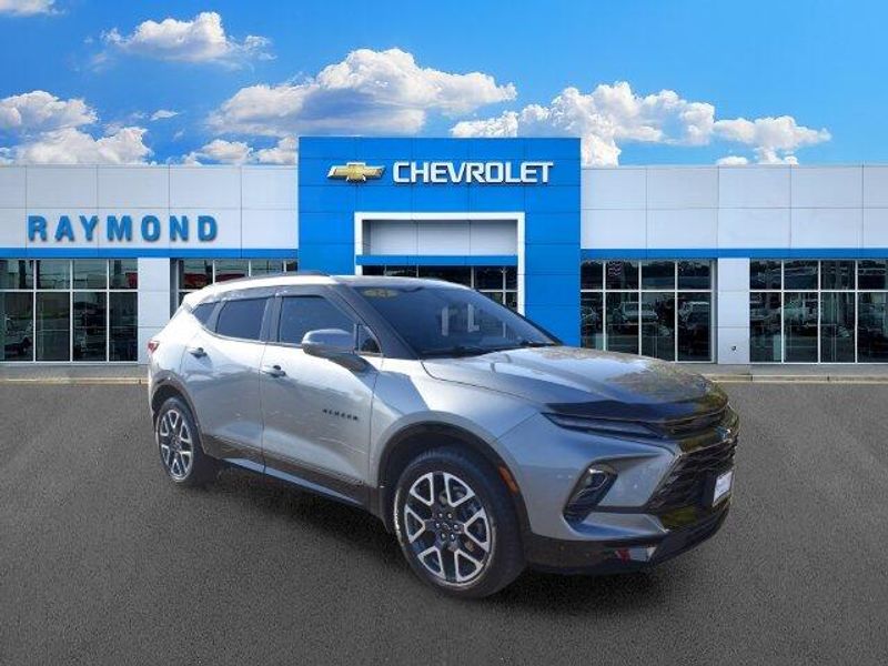 Used 2024 Chevrolet Blazer RSImage 1