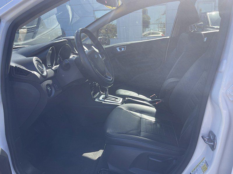 2017 Ford Fiesta 4d Hatchback TitaniumImage 5