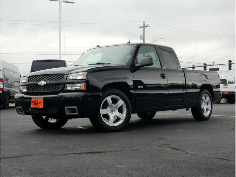 2004 Chevrolet Silverado 1500 SSImage 8