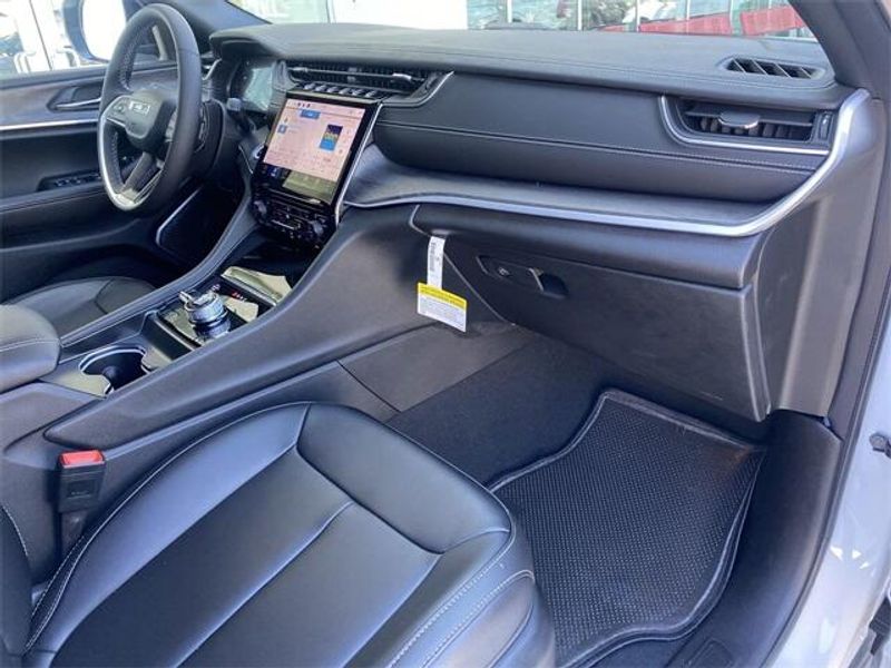 2024 Jeep Grand Cherokee 4xeImage 13