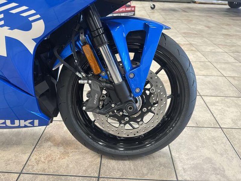New 2026 Suzuki GSX-8R Image 22