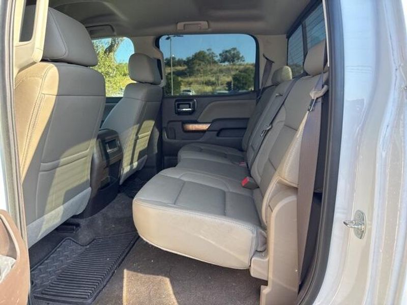 2017 Chevrolet Silverado 1500 LTZ photo 10