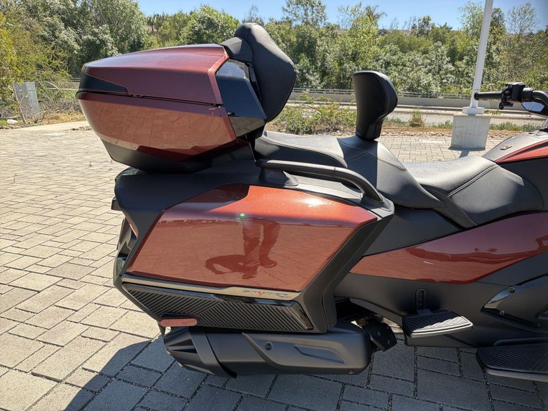 New 2026 Can-Am SPYDER RT SEA-TO-SKY (SE6) Image 21