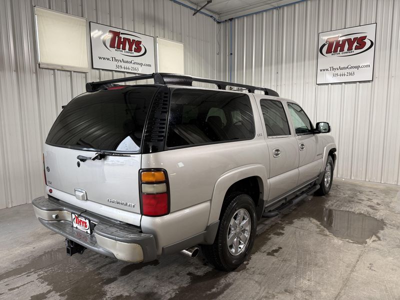 Used 2004 Chevrolet Suburban 1500 Z71Image 3