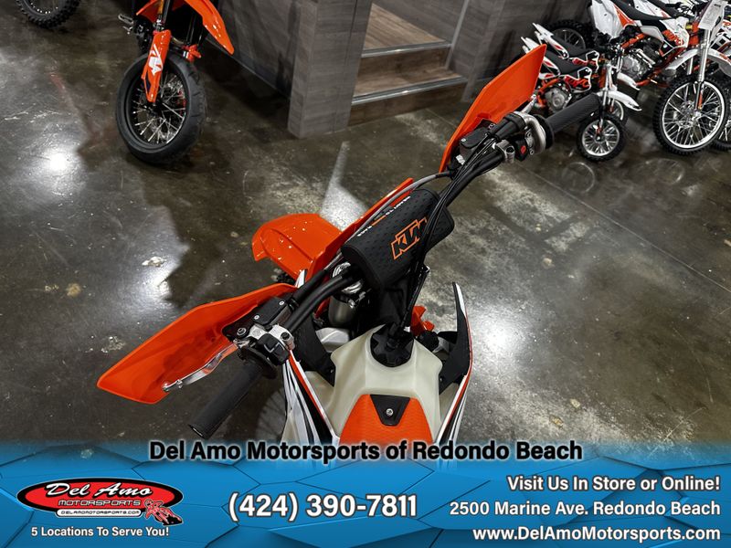 2024 KTM 450 XC-F  in a ORANGE exterior color. Del Amo Motorsports of Redondo Beach (424) 304-1660 delamomotorsports.com 