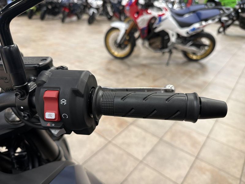 New 2026 Honda CB750 HORNET E-CLUTCH Image 24