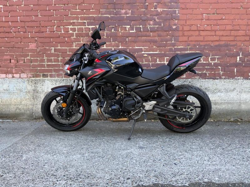 Used 2023 Kawasaki Z650 