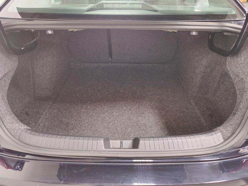 2021 Volkswagen Jetta SE w/Sunroof & Cold Weather PkgImage 28