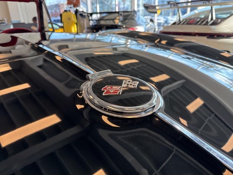 1967 Chevrolet Corvette 327/300 3-speed