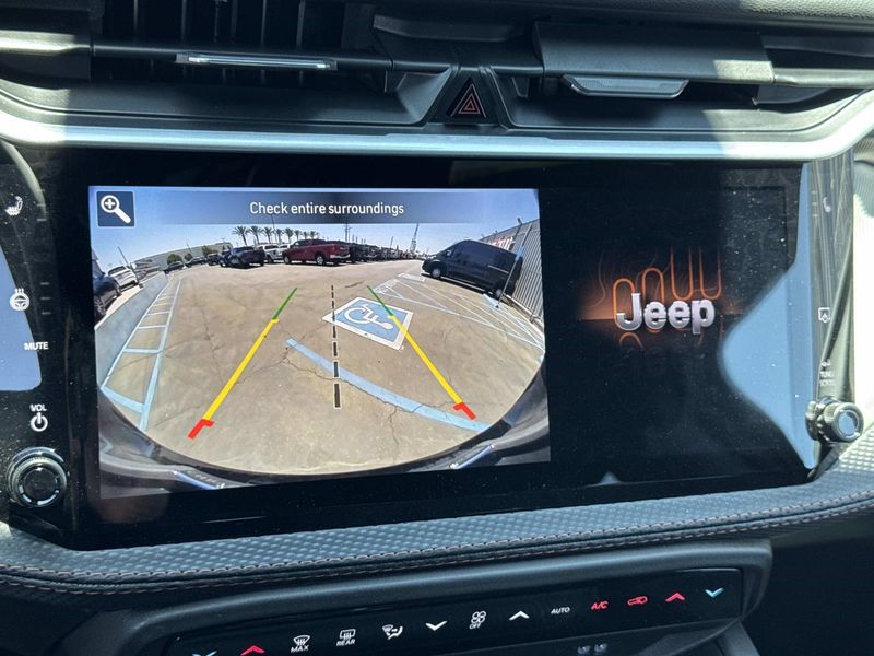 New 2026 Jeep Cherokee Limited 4x4