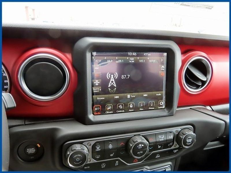 2023 Jeep Gladiator RubiconImage 15