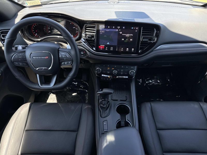 New 2026 Dodge Durango Gt Plus Awd Hemi V8