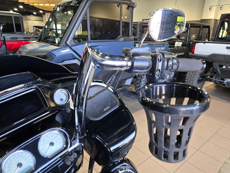 USED 2015 HARLEY ROAD GLIDE SPECIAL Image 10