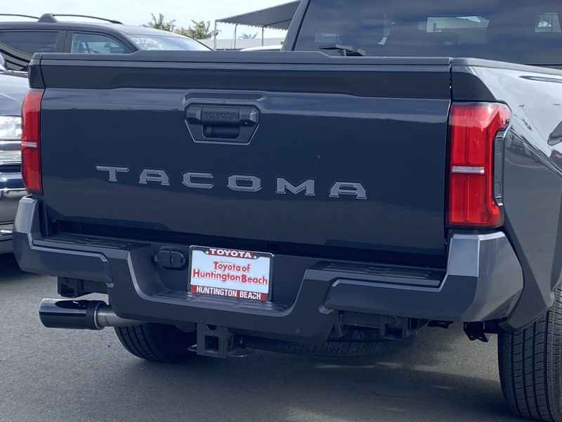 2025 Toyota Tacoma SR5Image 4