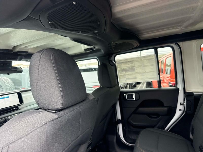 New 2025 Jeep Wrangler 4-door Sahara