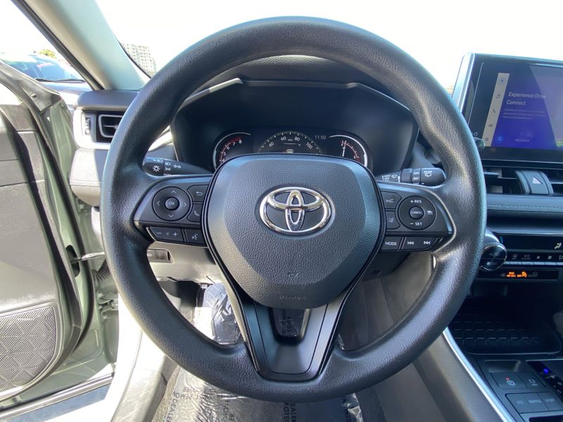 2023 Toyota RAV4 XLEImage 26