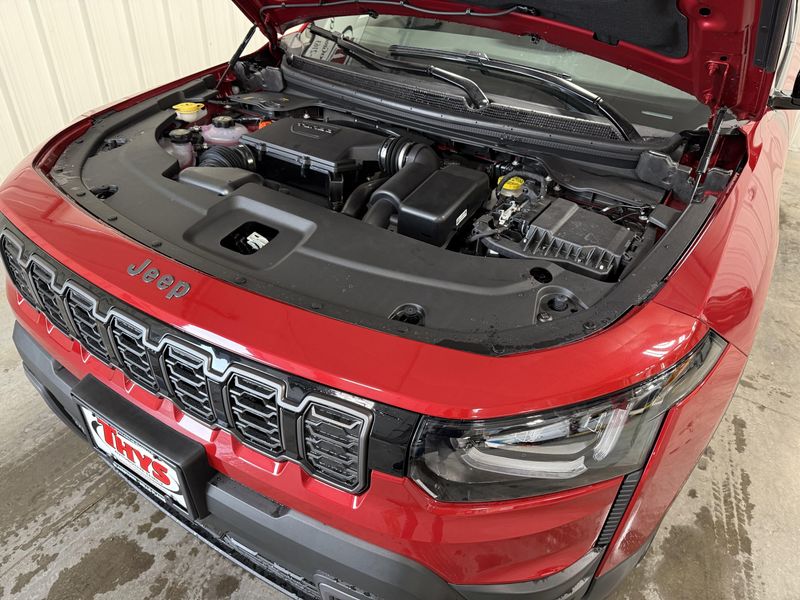 New 2026 Jeep Cherokee Limited 4x4Image 17