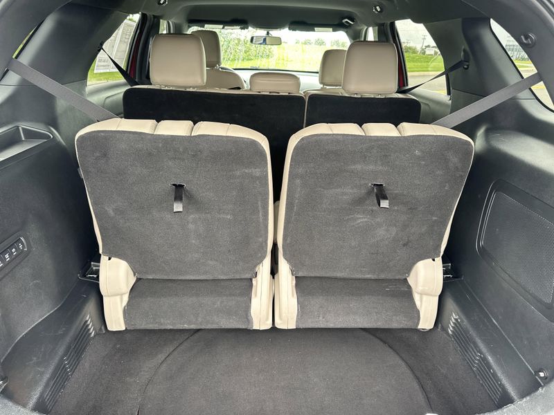 Used 2019 Ford Explorer LimitedImage 11