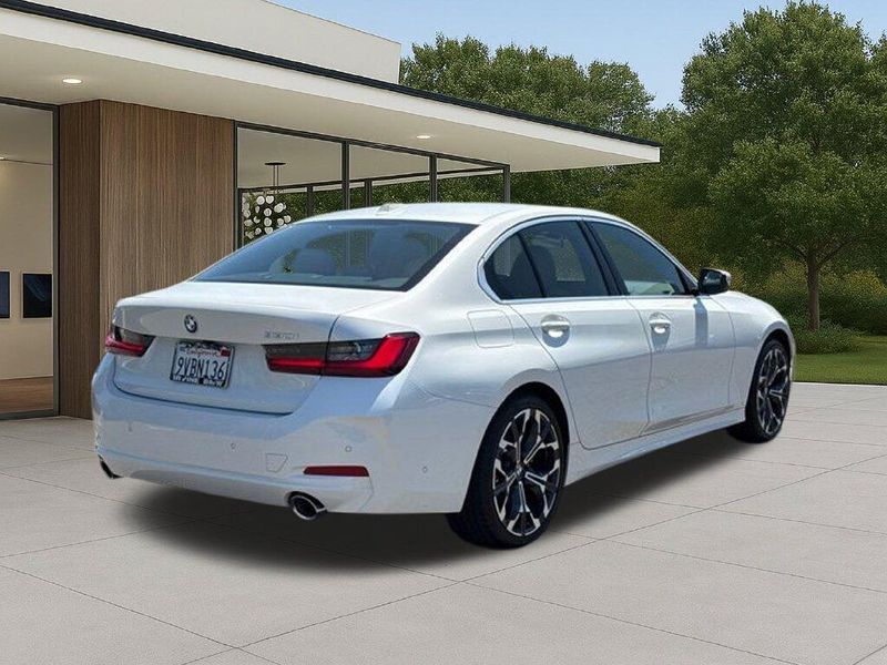 Used 2026 BMW 3 Series 330iImage 8
