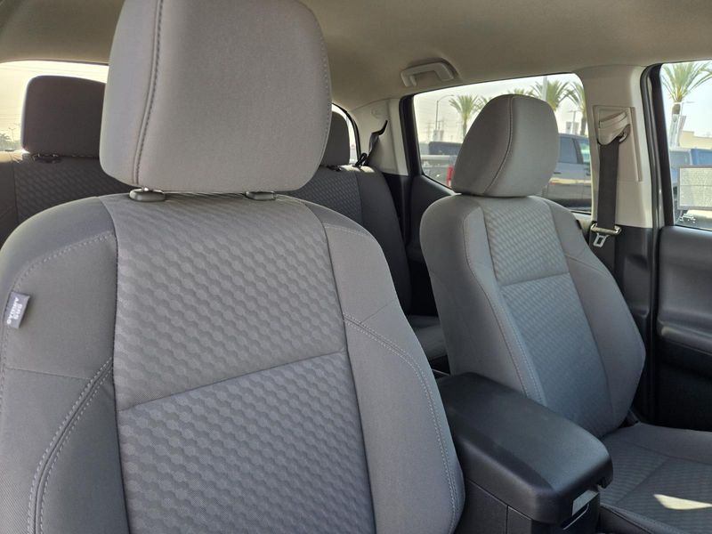 Used 2020 Toyota Tacoma SR5 Double Cab 5' Bed V6 AT (Natl)