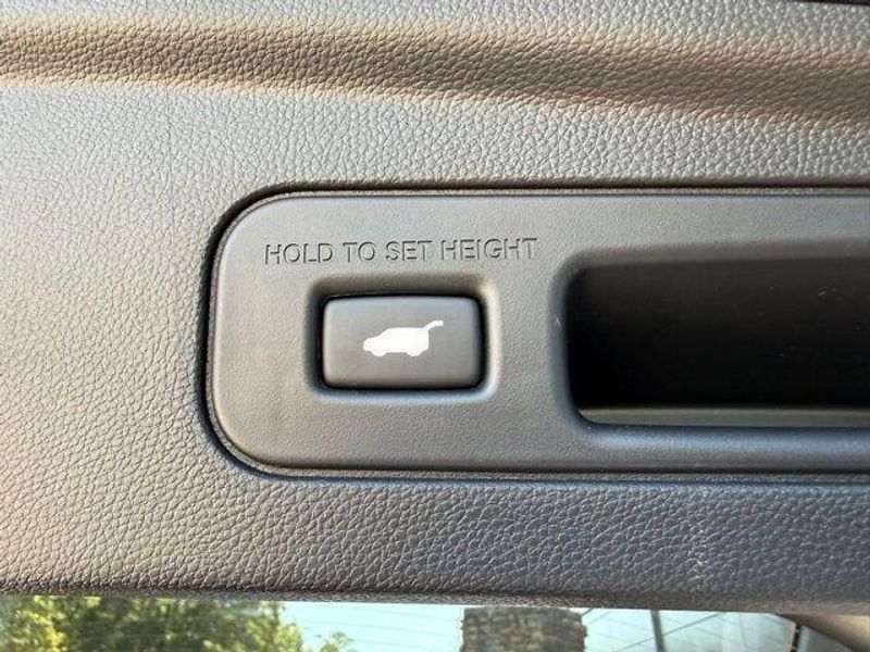 Used 2024 Acura MDX w/Technology Package