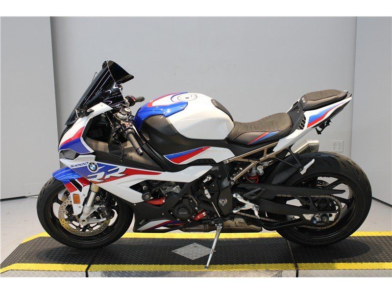 2020 BMW S 1000 RR in a R/W/B exterior color. Greater Boston Motorsports 781-583-1799 pixelmotiondemo.com 