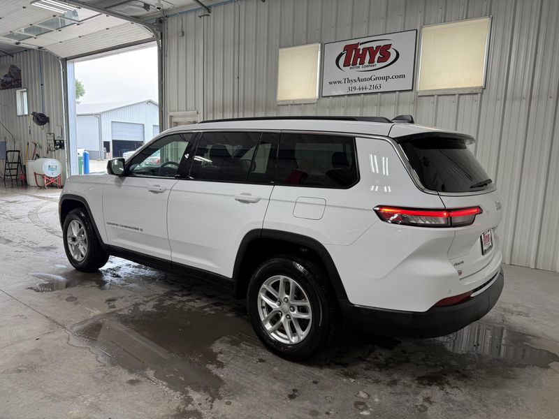 Used 2025 Jeep Grand Cherokee L LaredoImage 13