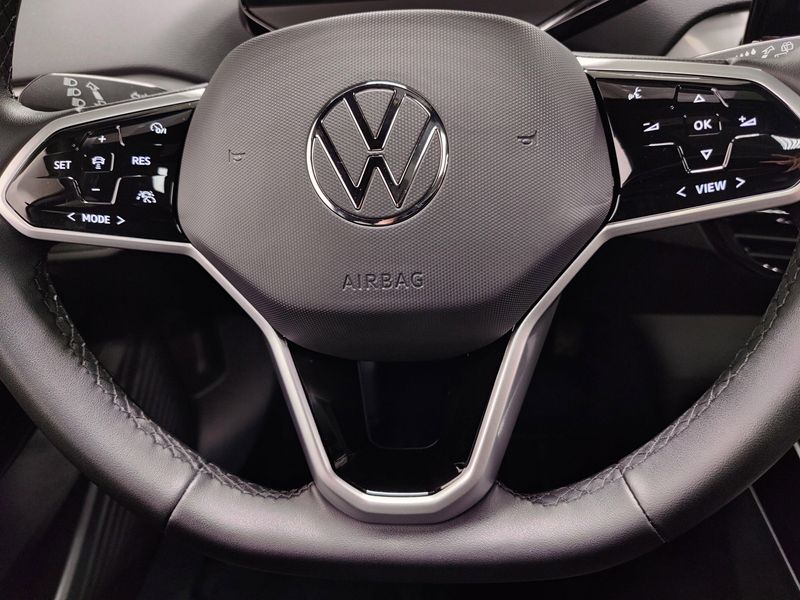 Used 2023 Volkswagen ID.4 Pro S 82kW Long Range w/Glass RoofImage 29